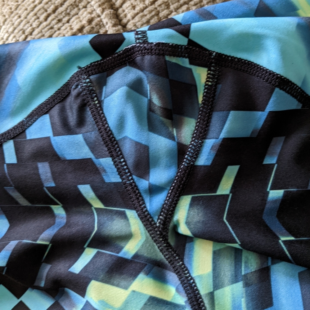 Asics Running Capris - Picture 3 of 5